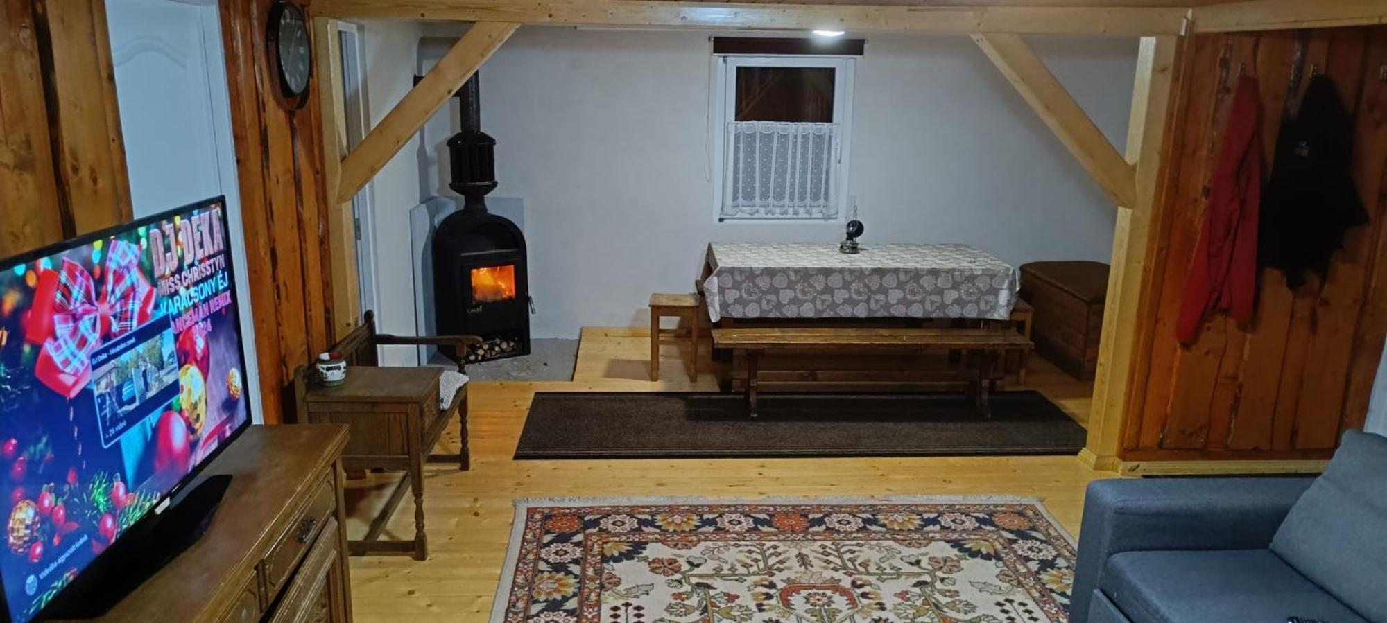 Csergo Kulcsoshaz Senetea Exterior foto